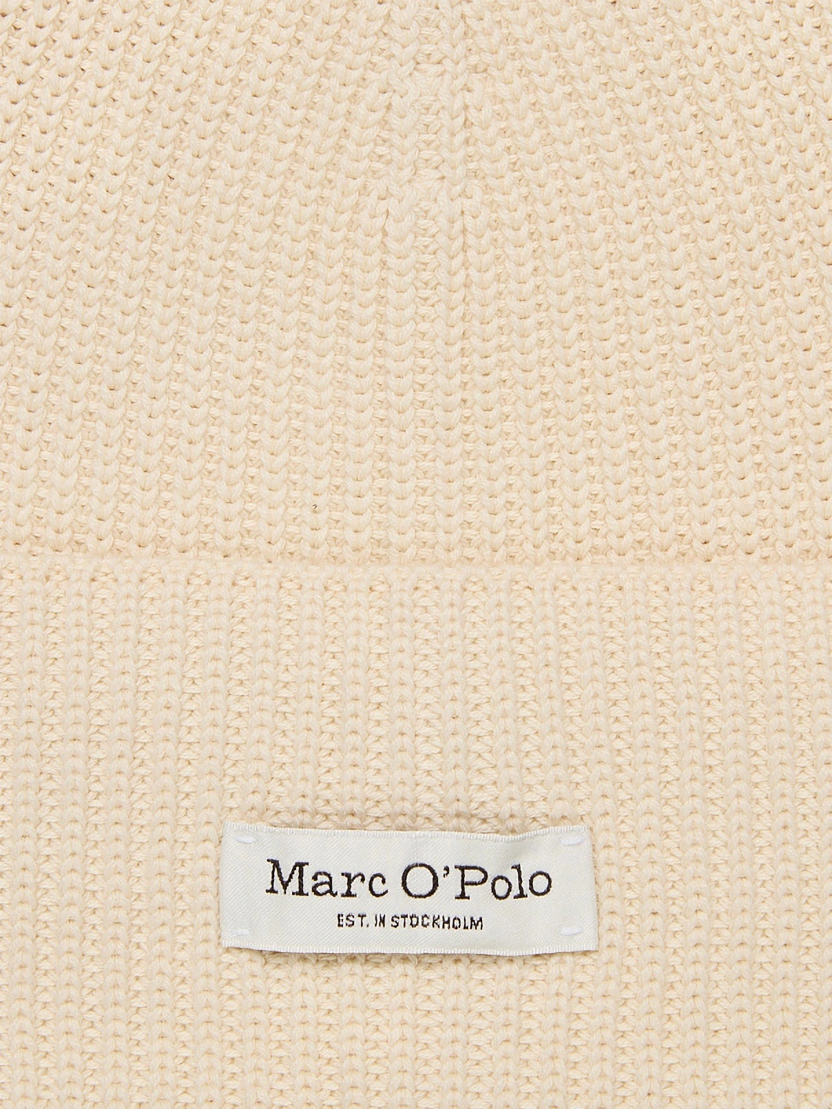 Шапка-бини с отворотом